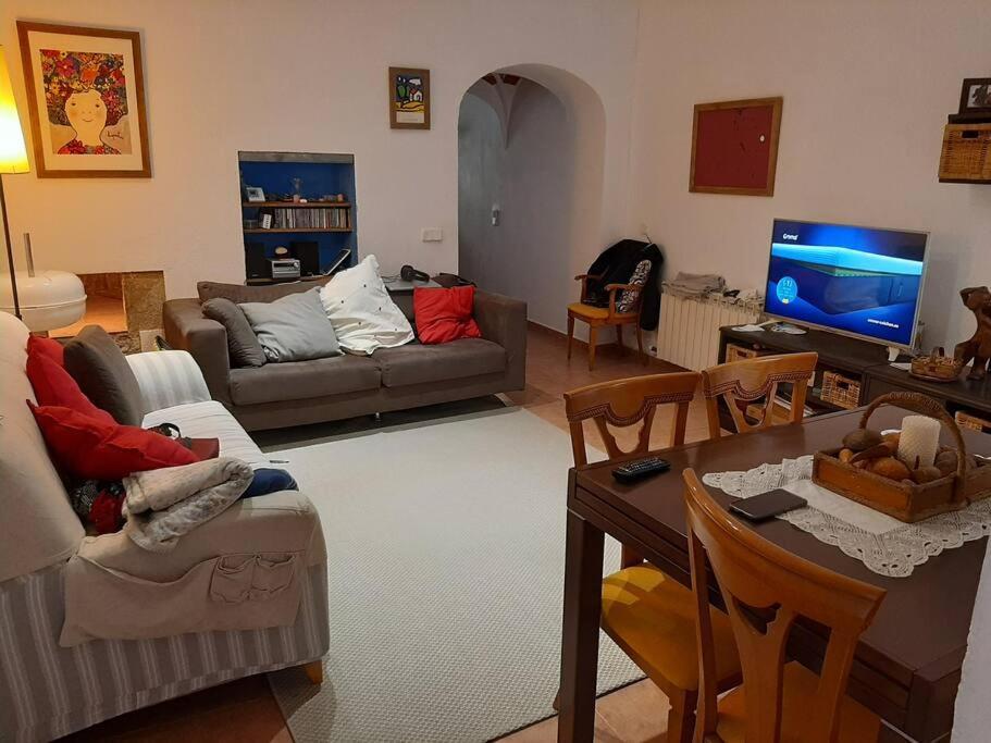 Preciosa Casa De 2 Pisos A 50 Metros De La Playa Βίλα Canet De Mar Εξωτερικό φωτογραφία