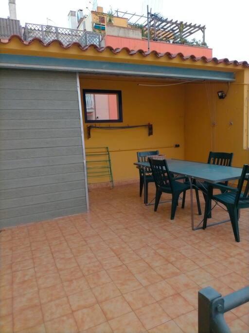 Preciosa Casa De 2 Pisos A 50 Metros De La Playa Βίλα Canet De Mar Εξωτερικό φωτογραφία